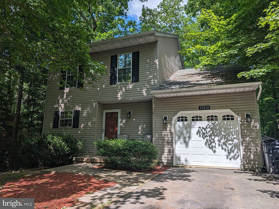 1st image of 23274 Oak Crest Ln