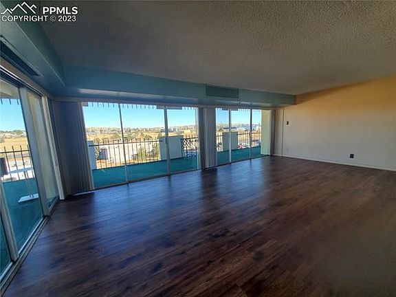 4th image of 411 Lakewood Cir APT A611