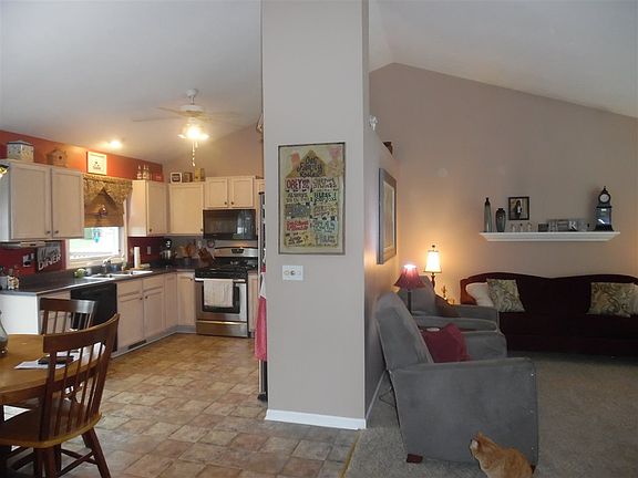 3rd image of 55142 Patrician Park Dr
