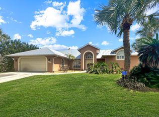 1860 Cobia Dr, Vero Beach, FL 32960
