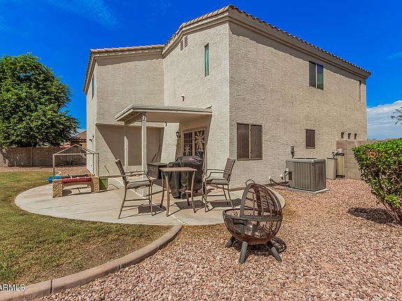 3rd image of 3739 W Carter Rd