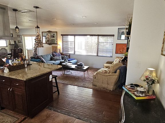 4th image of 2406 Eastbrook Blvd