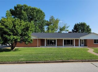 114 Arizona St, New Haven, MO 63068