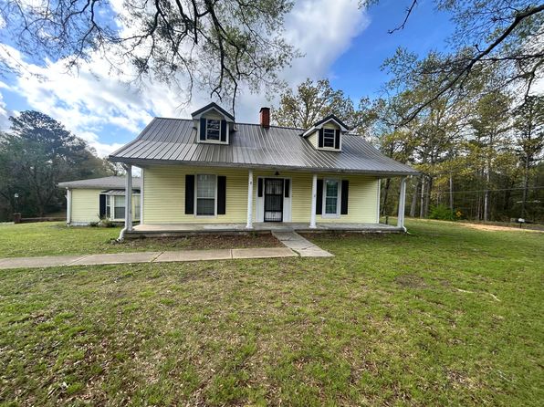 1624 Washington St, Belmont, MS 38827