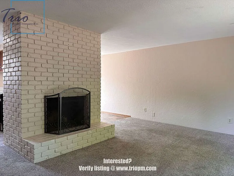 3 bed, 2.0 bath, $2,045 — Photo 2