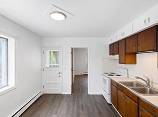 412 & 418 N Clinton St #CB99E5286, Grand Ledge, MI
