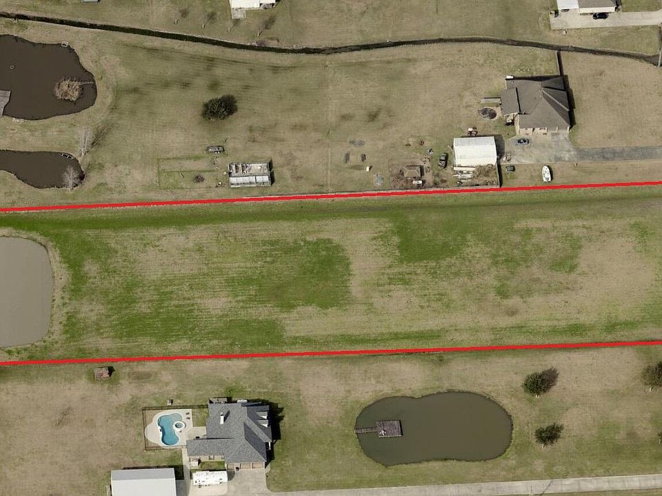 1st image of 517 Mardi Gras Rd