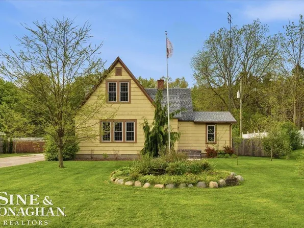 4055 Elaine Ave, Port Huron, MI 48060