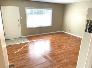 1739 Temple Ave APT B, Long Beach, CA 90804