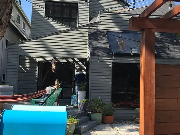 31 Buccaneer St, Marina Del Rey, CA 90292