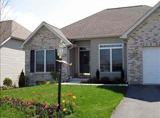 64 Northview Dr, Mechanicsburg, PA 17050
