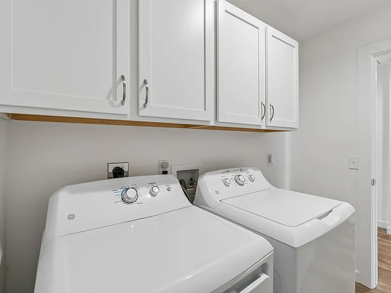 929 S Knoblock St — Photo 9