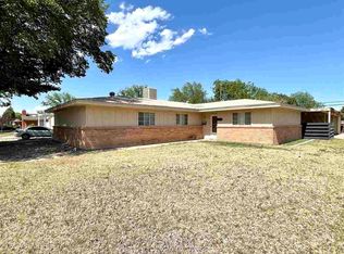1813 S Washington Ave, Roswell, NM 88203