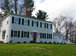 2 Kimball Rd, Kensington, NH 03833