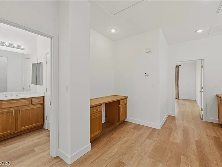 8604 Splendid Leaf Ct — Photo 11