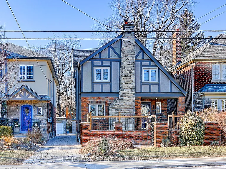 138 Fallingbrook Rd — Photo 40