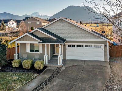 326 Sigrist Drive E, Enumclaw, WA, 98022