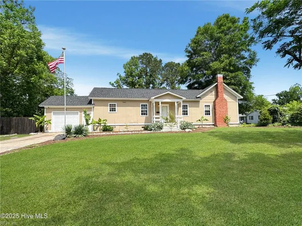 402 Warren St, Williamston, NC 27892