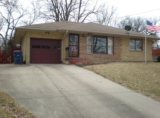 2706 Holcomb Ave, Des Moines, IA 50310