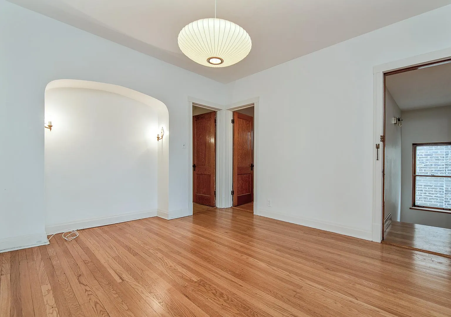 2 bed, 1250 sqft, $2,175 — Photo 2