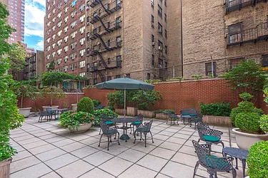 Rented by Sotheby's International Realty