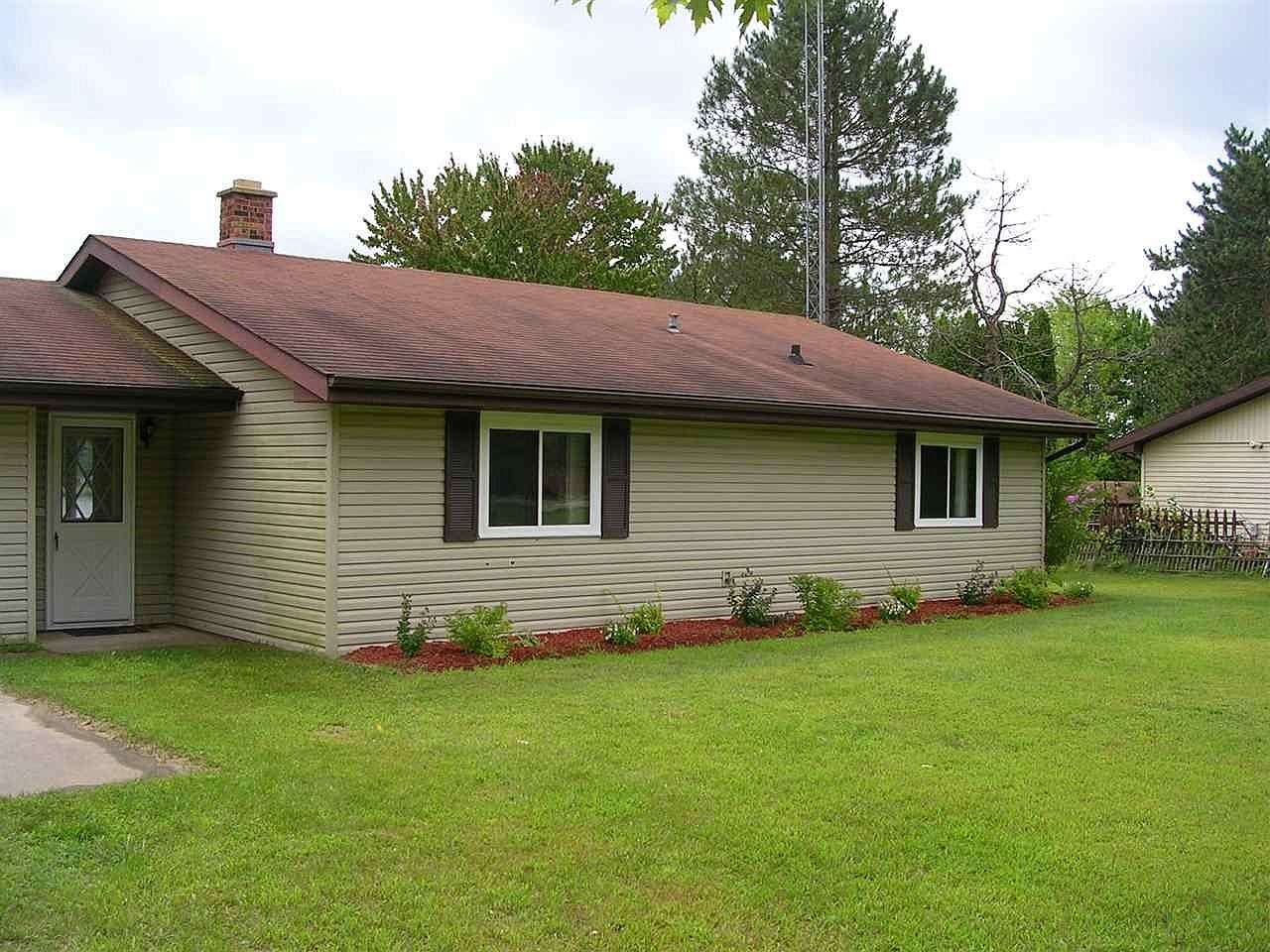 N9278 Oakwood Ln, Neshkoro, WI 54960 Zillow