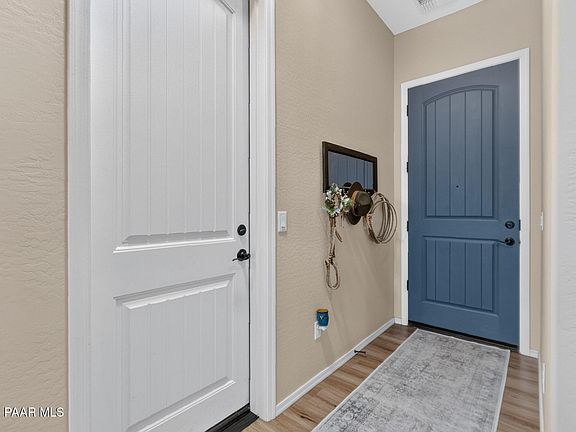 4th image of 6222 E Thorne Ln