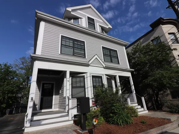 19 Walk Hill St #2, Jamaica Plain, MA 02130