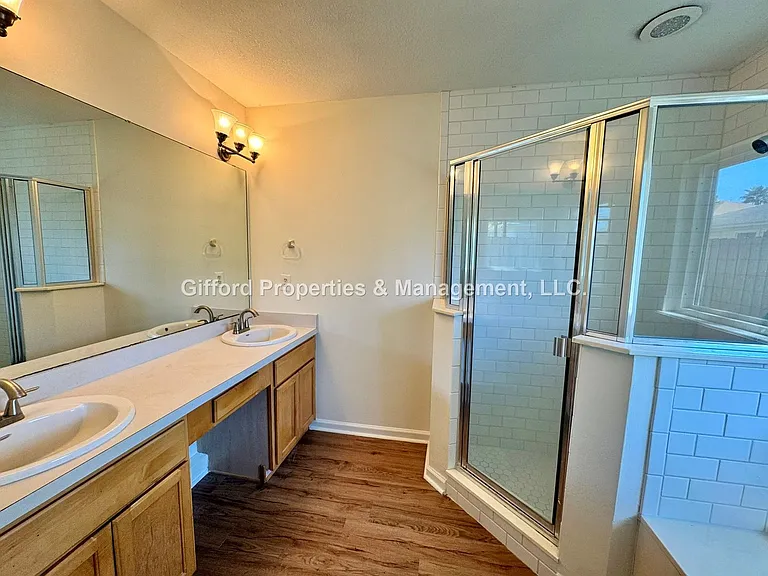 12288 Harbor Winds Dr N — Photo 14