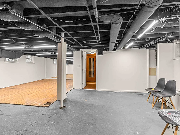115 Biddle Ave — Photo 27