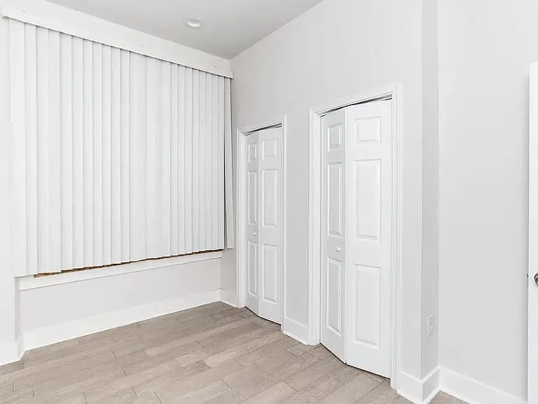1906 W Diamond St #3 — Photo 2