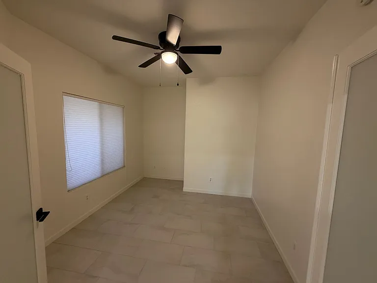 21290 N 94th Ln — Photo 18