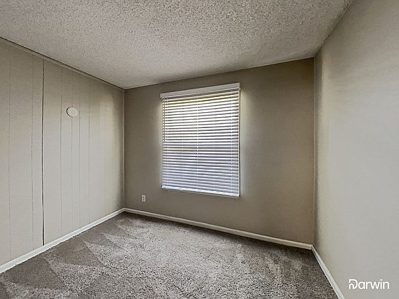 4th image of 2107 W Wescott Dr