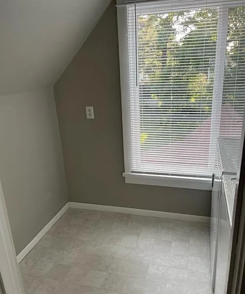 148 Union St #UPPER — Photo 14