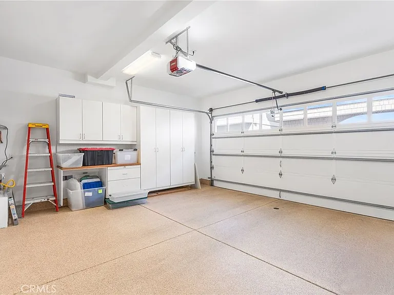220 Coral Ave — Photo 33