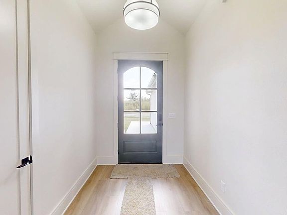 5th image of 1210 Golden Eagle Way