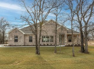 121 Tobiano Trce, Brock, TX 76087