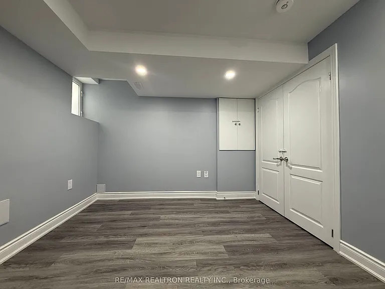 34 Nostalgia Ct #BASEMENT — Photo 9