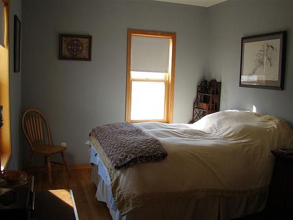3rd image of 104 N Fountain St