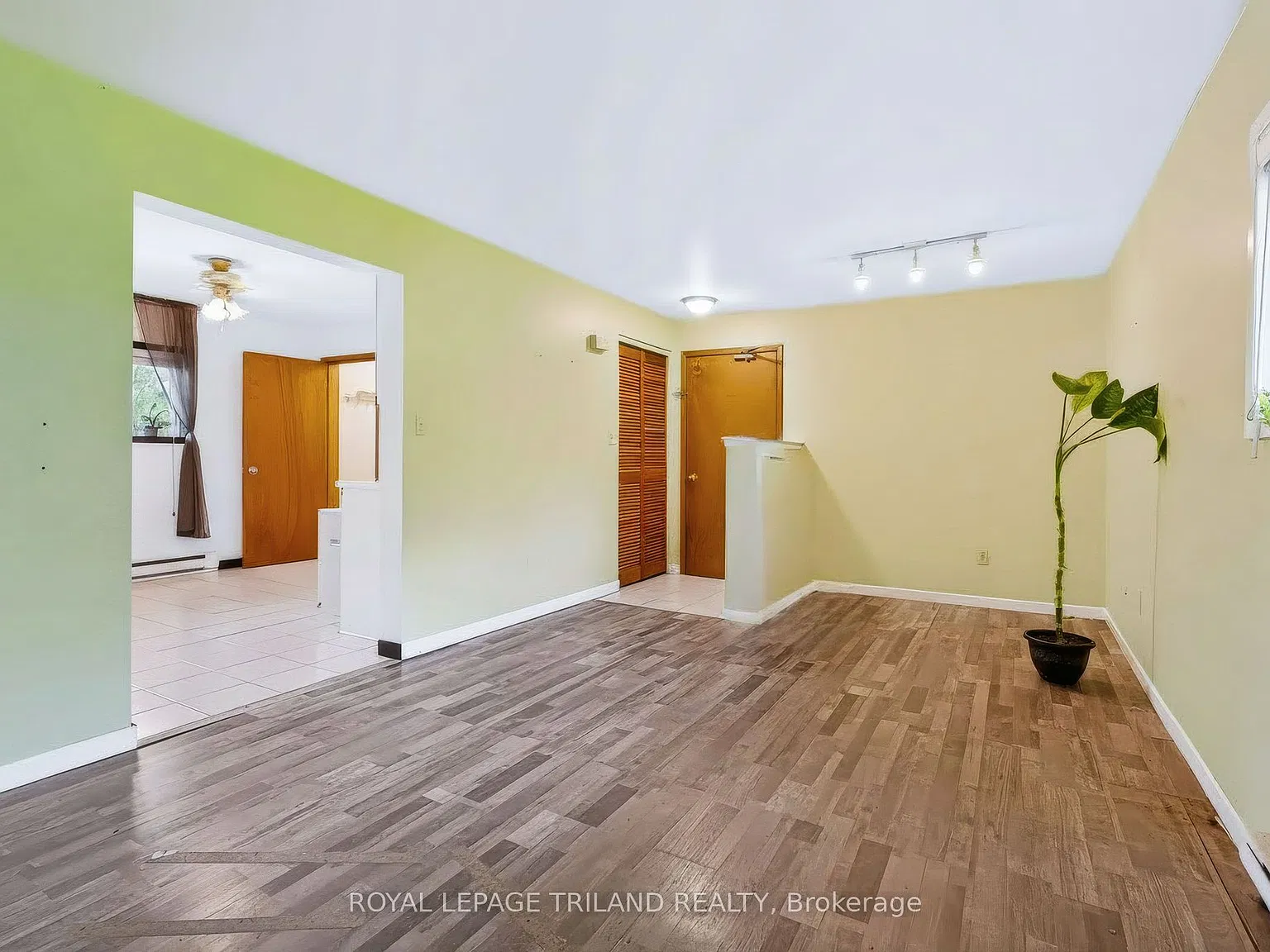 2 bed, $1,600 — Photo 1