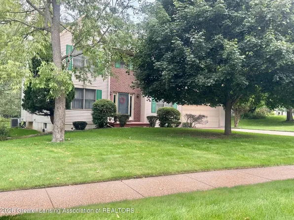 3965 Applegrove Ln, Lansing, MI 48911