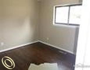 4th image of 23220 Glenbrook St