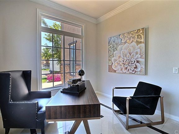 4th image of 3300 Arden Way