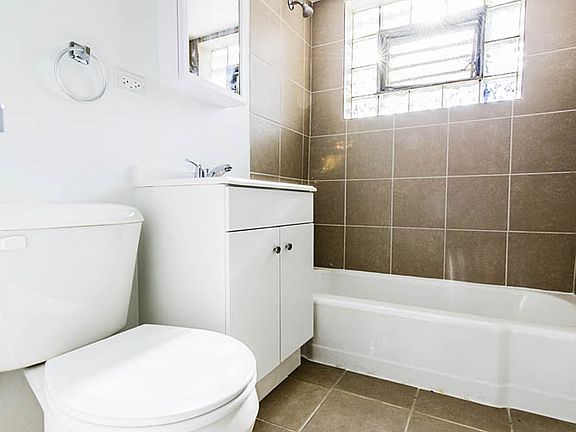2nd image of 7925 S Phillips Ave APT 14B