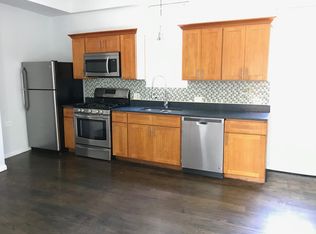 4647 N Winthrop Ave, Chicago, IL 60640