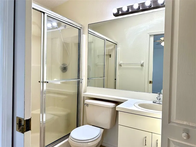 4416 Redcoat Dr — Photo 18