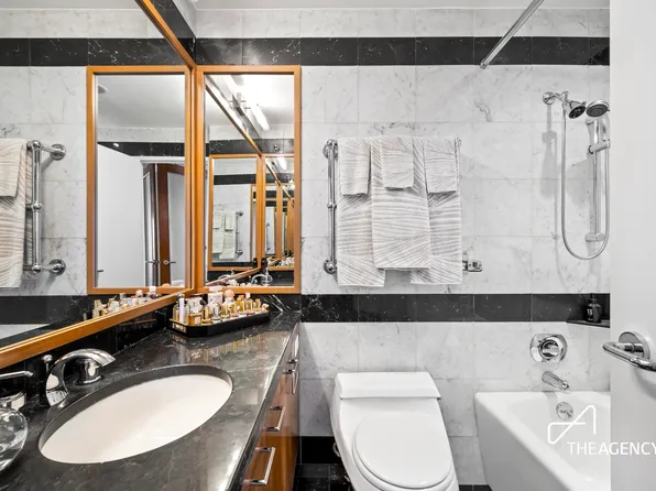 150 West 56th Street 5603 image 10 of 11