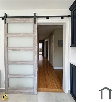 1458 E 31st St — Photo 5