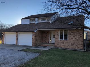 21720 N 1520 East Rd, Danville, IL 61834