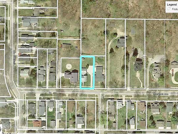 4th image of 129 Leelanau Ave
